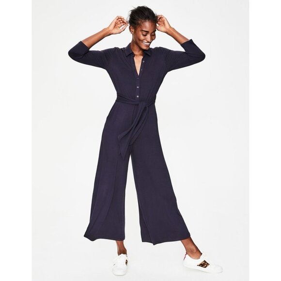 Boden Pants - BODEN Beatrice Jersey Jumpsuit Size 8P Navy pockets Stretch Long Sleeves Belt
